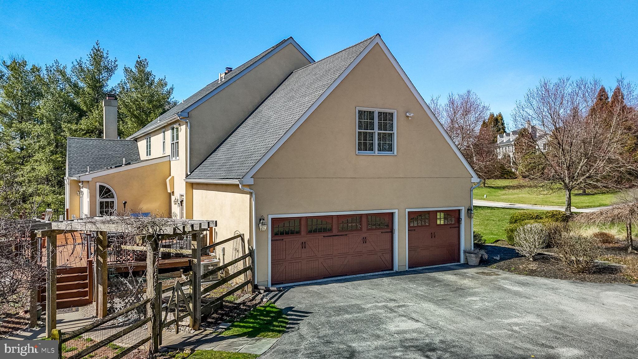 1450 Eaves Spring Drive Malvern, PA 19355 - Photo 6 of 58 600 sq ft 3 car garage