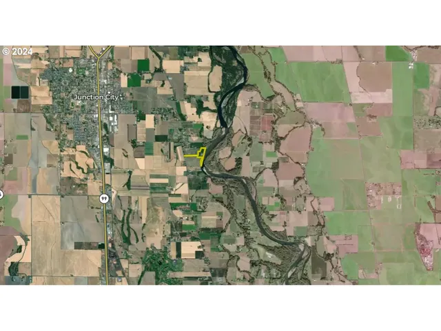 a view of a lake with a mountain