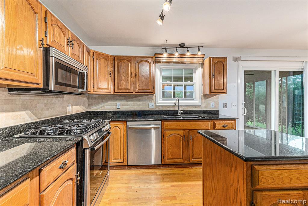 33460 24 Mile Road Chesterfield, MI 48047 - Photo 8 of 25