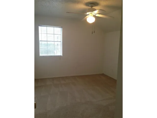 $1,500 | 2401 Leon Street, Unit 305, Austin, TX 78705