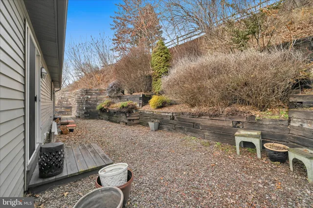 $350,000 | 129 Glen Court, Ephrata, PA 17522