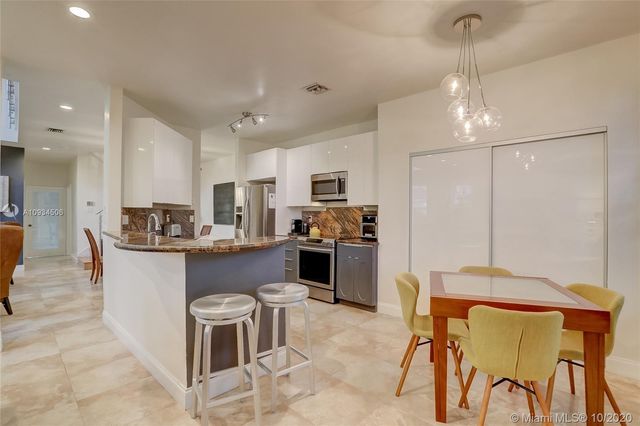 $575,000 | 3453 Northeast 210th Terrace, Aventura, FL 33180
