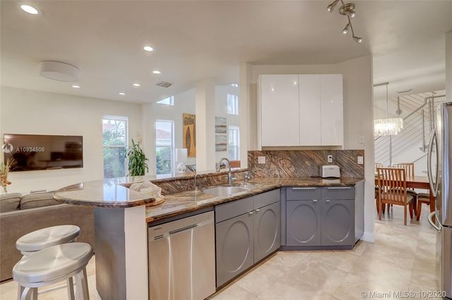 $575,000 | 3453 Northeast 210th Terrace, Aventura, FL 33180