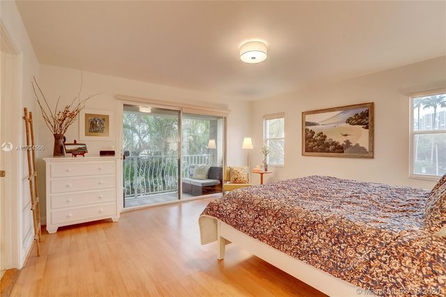 $575,000 | 3453 Northeast 210th Terrace, Aventura, FL 33180