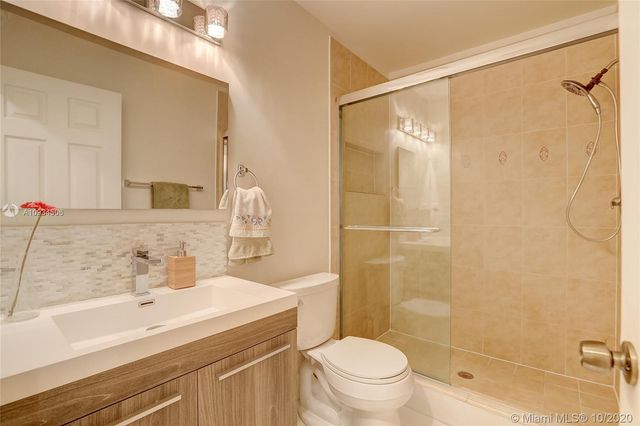 $575,000 | 3453 Northeast 210th Terrace, Aventura, FL 33180