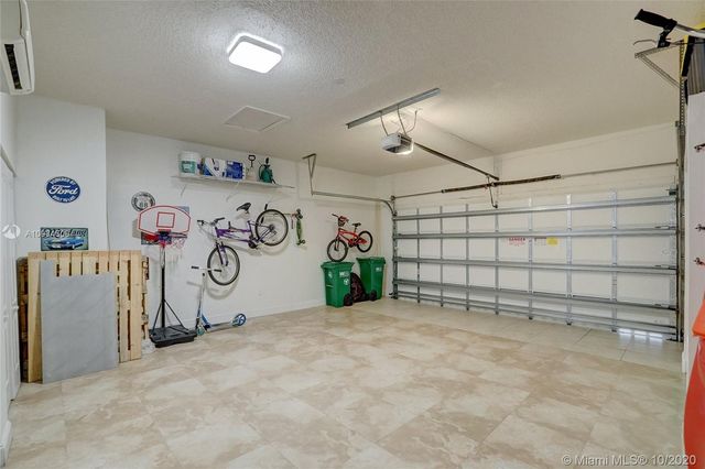 $575,000 | 3453 Northeast 210th Terrace, Aventura, FL 33180