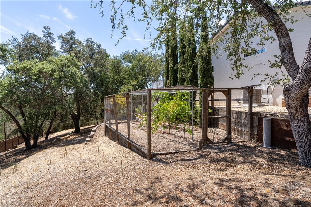 9340 Mountain View Drive Atascadero, CA 93422 - Photo 29 of 50 a view of a park with iron fence