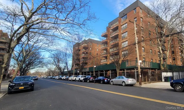 a car parked in front of a building