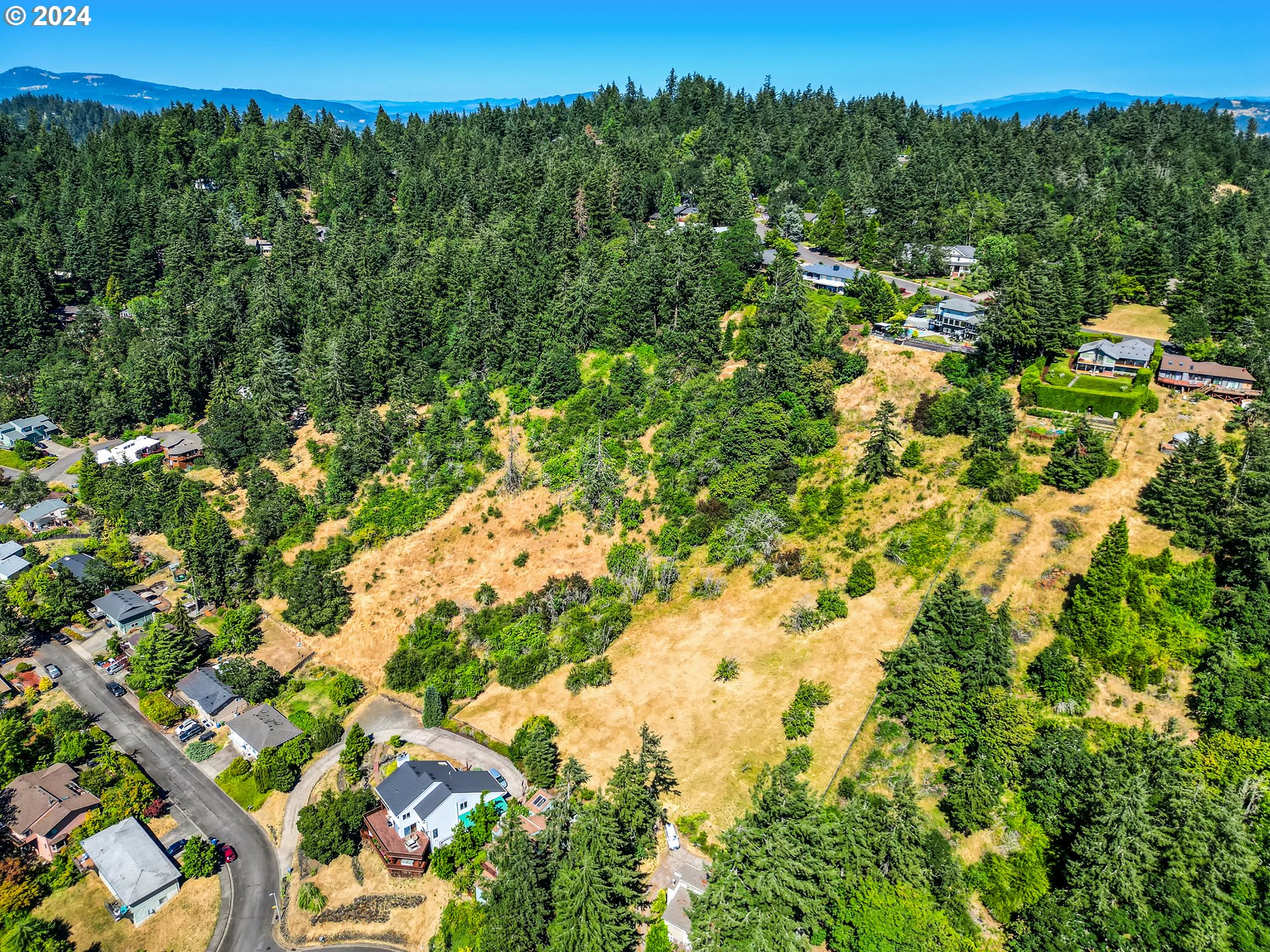 East 38th Avenue Eugene, OR 97405 - Photo 3 of 17