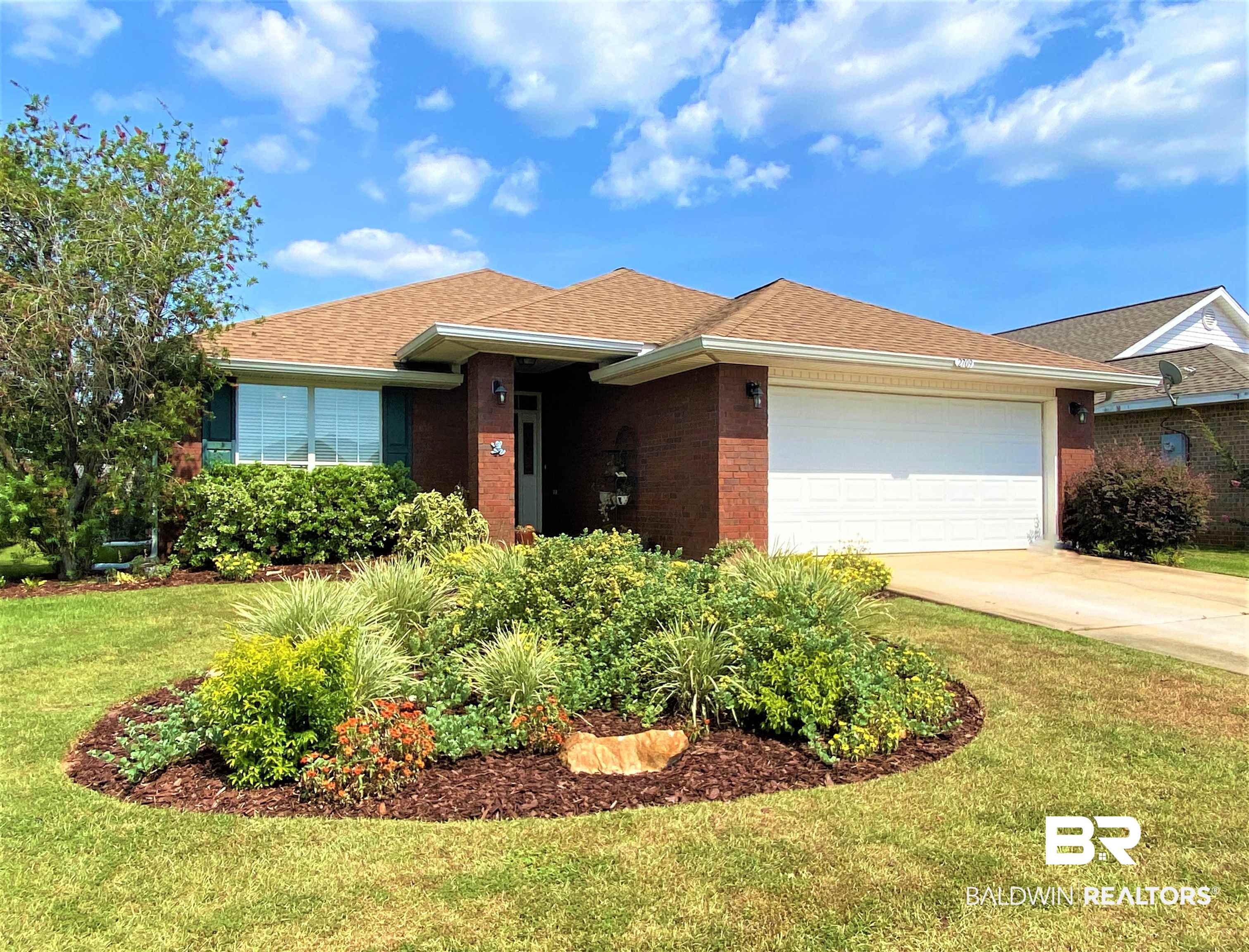2709 Hampton Park Circle Foley, AL 36535 - Photo 2 of 45
