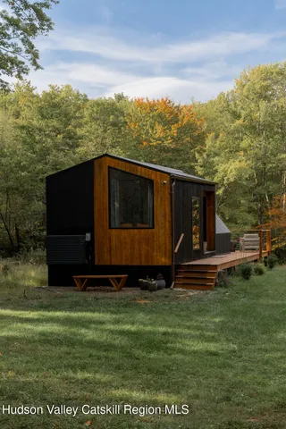 a view of outdoor space