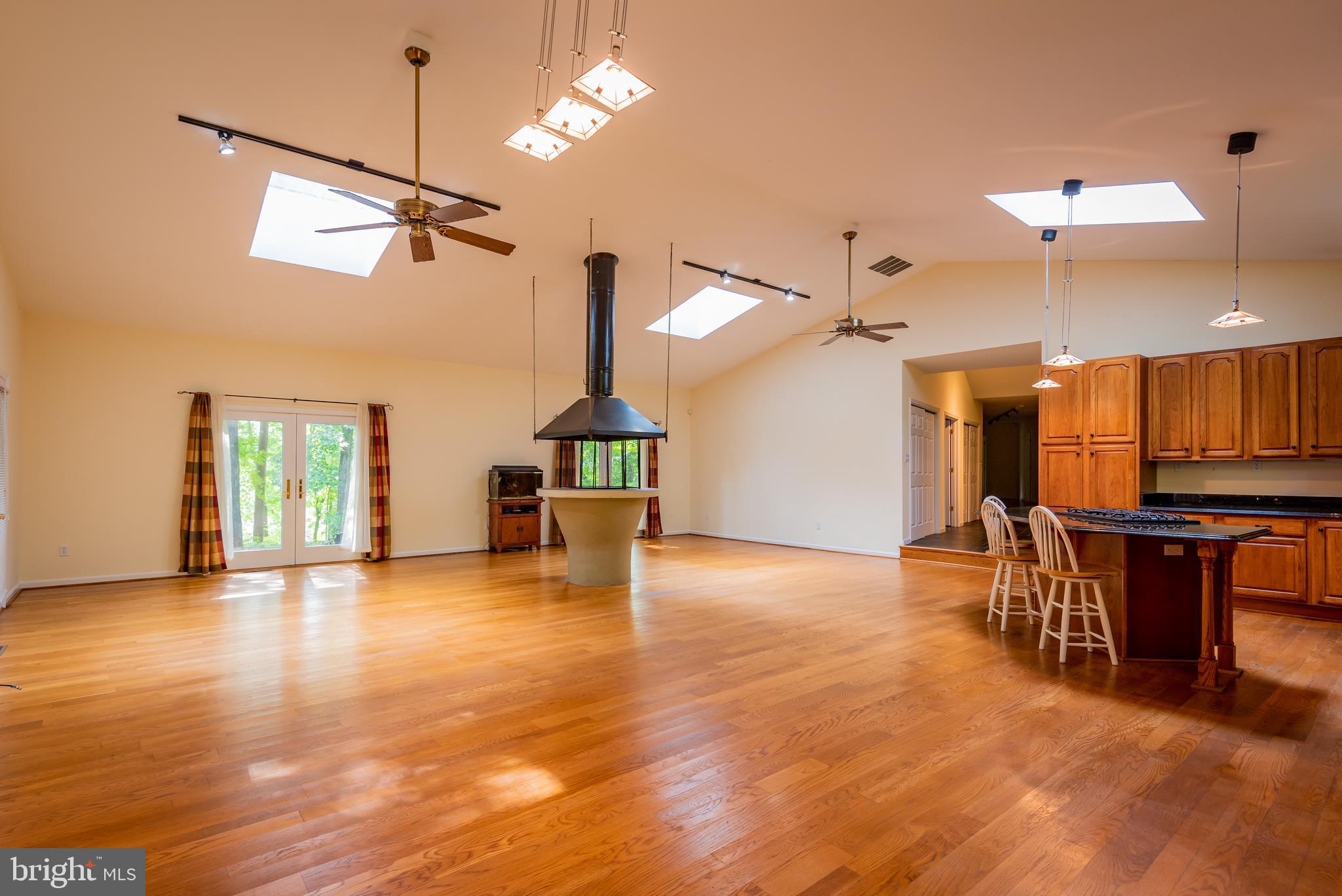 18254 Cherryfield Road Drayden, MD 20630 - Photo 26 of 34 great room opens to patio & all-weather porch
