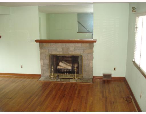 1504 Prospect Road Baldwin, PA 15227 - Photo 2 of 7 Living Room.