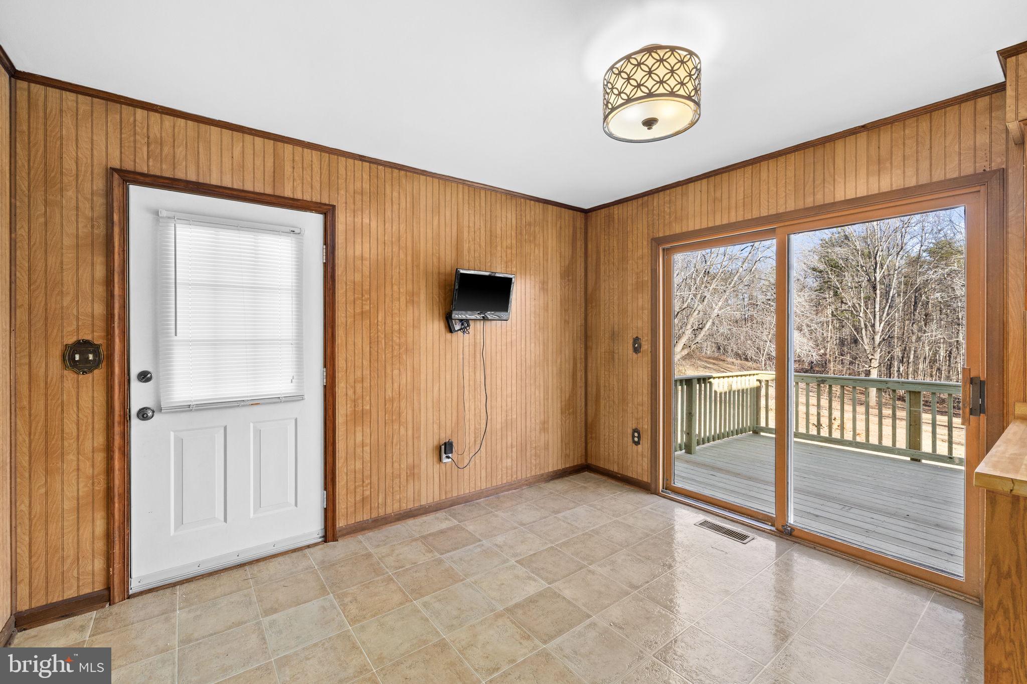 16125 Mountain Track Road Orange, VA 22960 - Photo 12 of 60 a view of an entryway with livingroom
