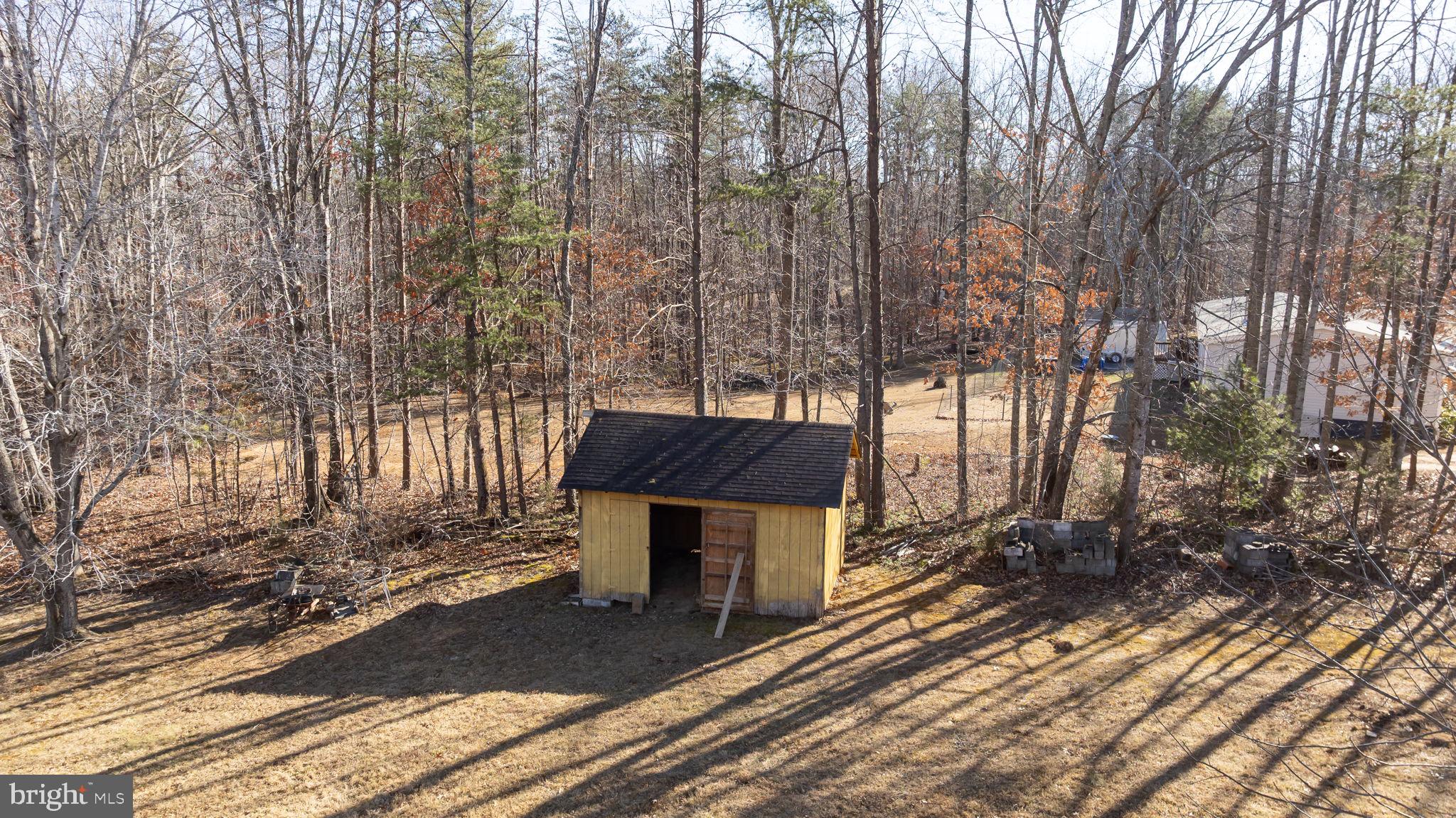 16125 Mountain Track Road Orange, VA 22960 - Photo 43 of 60 a pathway of a house with a yard