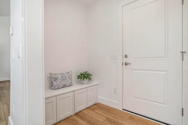 $399,900 | 9150 Cottage Crossing, Unit 23, Richland, MI 49083