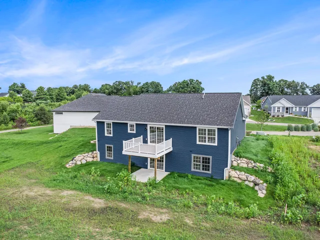 $399,900 | 9150 Cottage Crossing, Unit 23, Richland, MI 49083