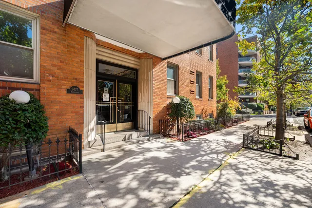 $415,000 | 9437 Shore Road, Unit E4 | Bay Ridge