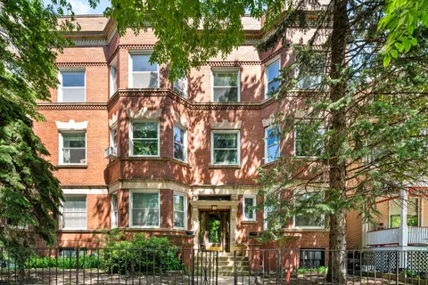 $400,000 | 4517 North Ashland Avenue, Unit 3N, Chicago, IL 60640