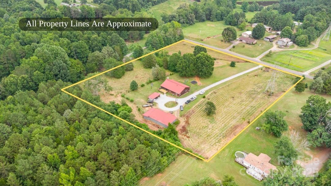 1551 Martin Road Kings Mountain, NC 28086 - Photo 1 of 43 Gallery Image 1