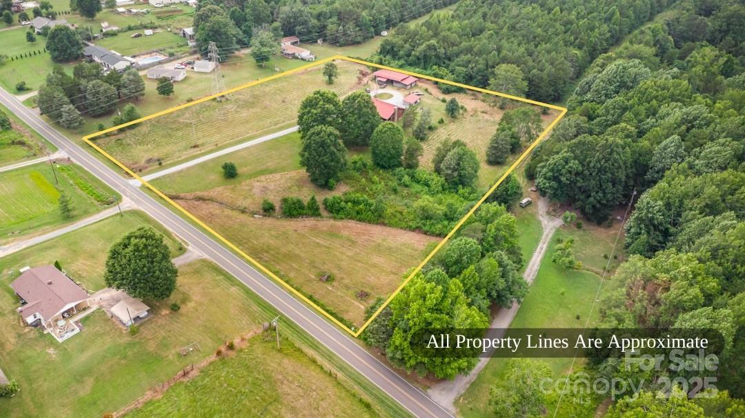 1551 Martin Road Kings Mountain, NC 28086 - Photo 3 of 43 Gallery Image 3