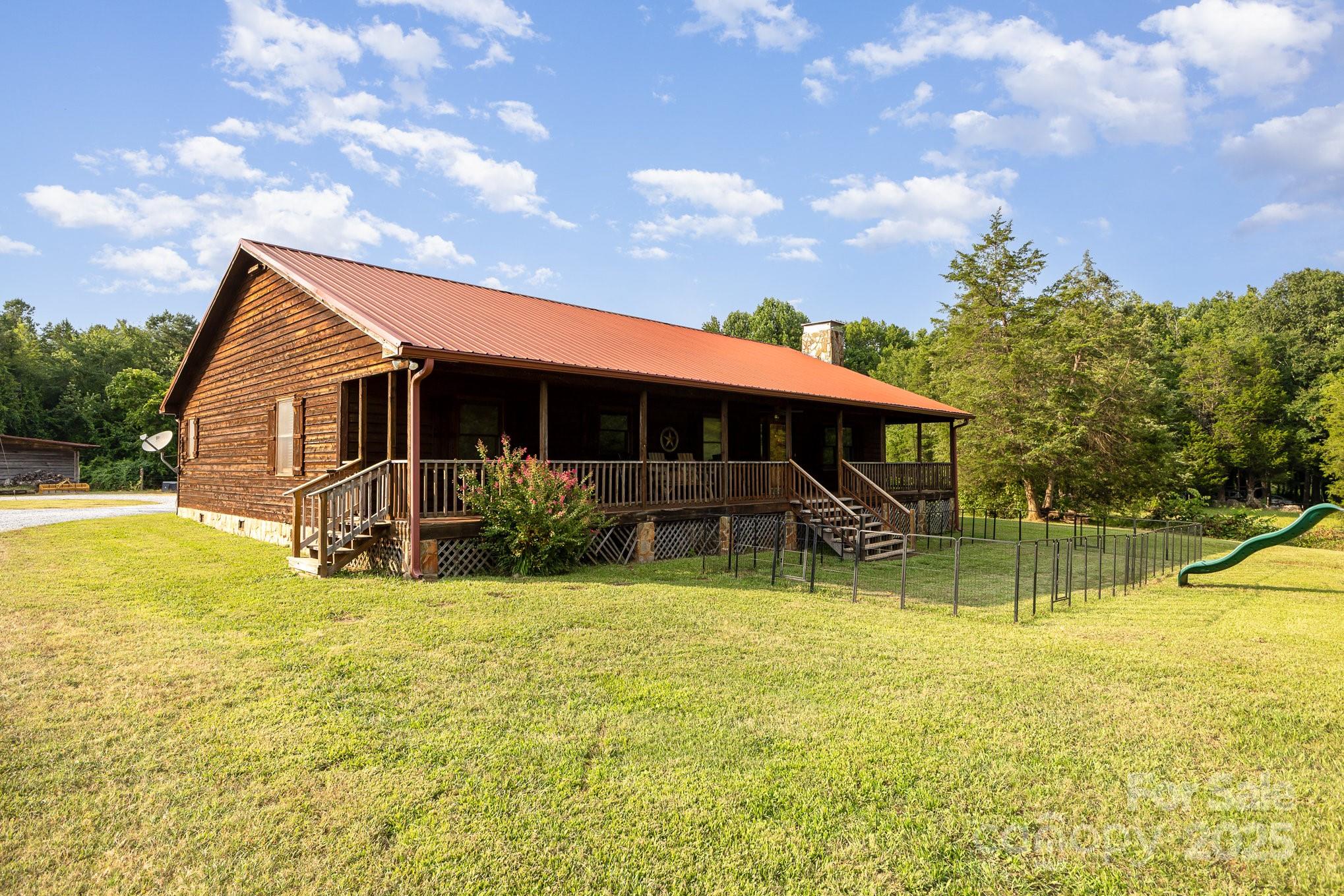 1551 Martin Road Kings Mountain, NC 28086 - Photo 5 of 43 Gallery Image 5