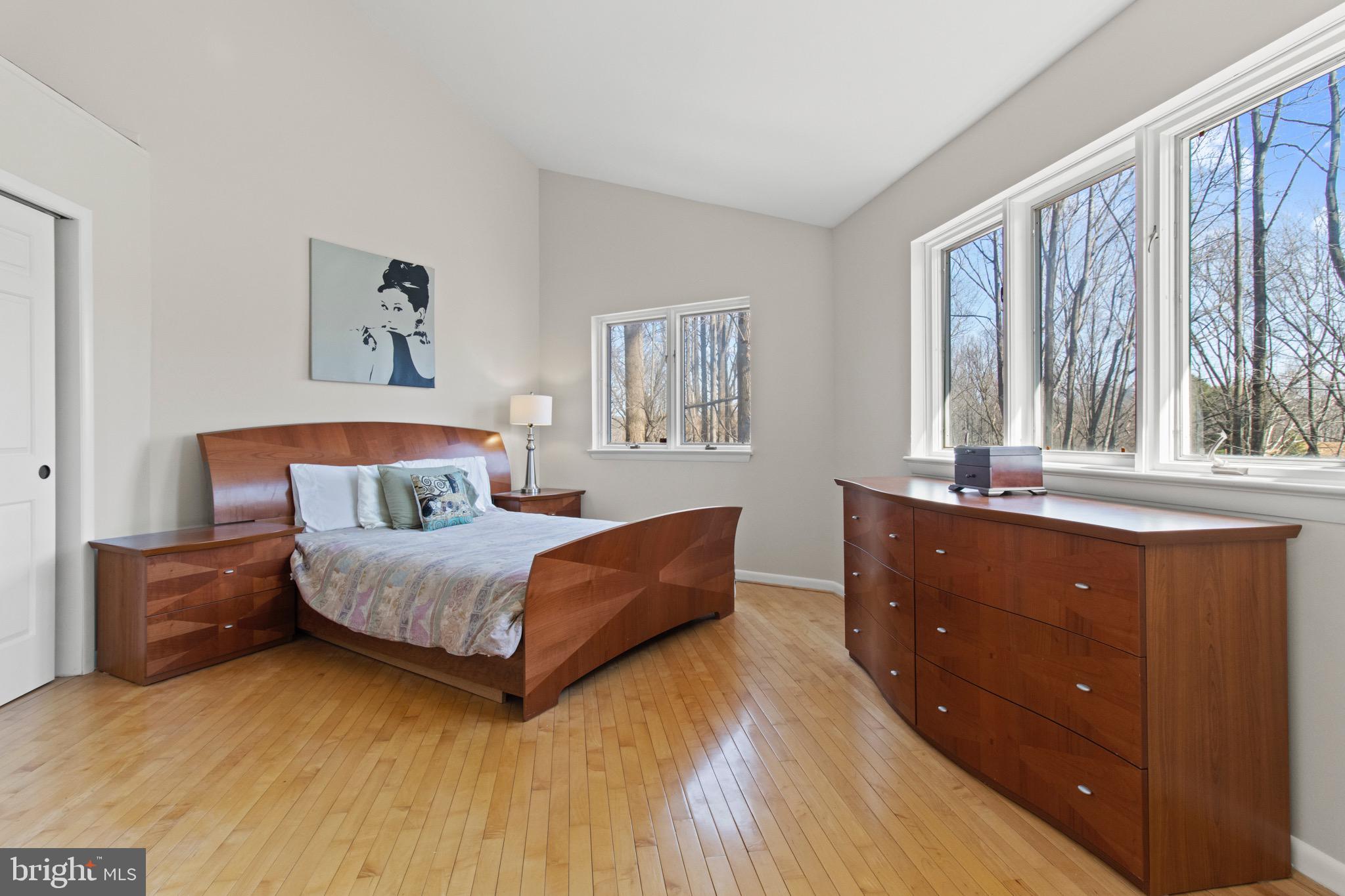 13700 Query Mill Road North Potomac, MD 20878 - Photo 50 of 96 Bedroom w/ Dual Entry Bathroom