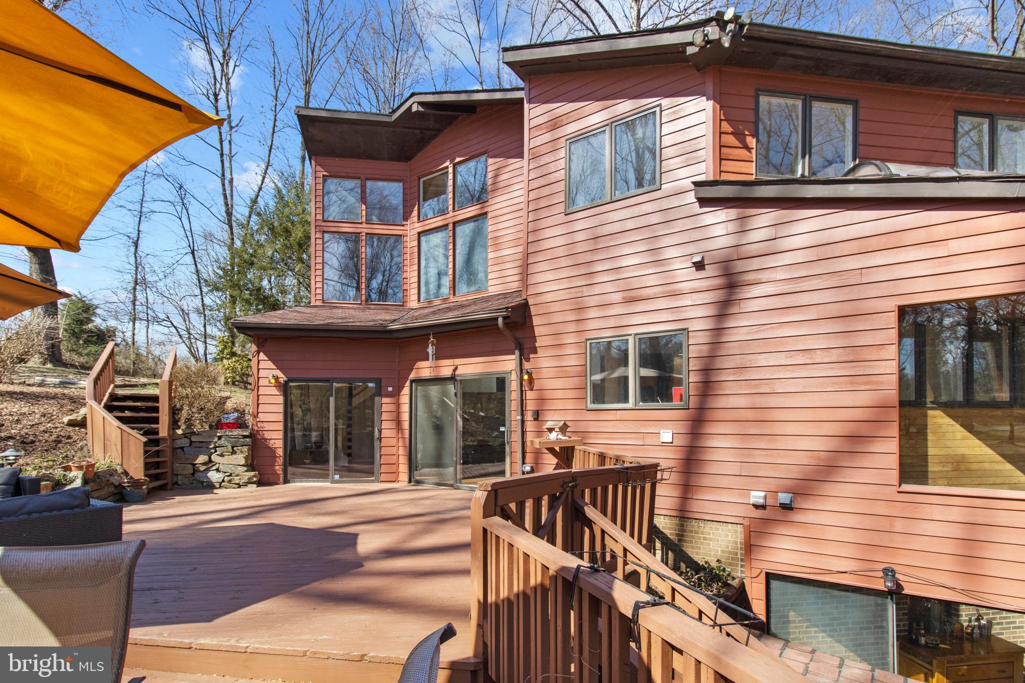 13700 Query Mill Road North Potomac, MD 20878 - Photo 77 of 96 Deck