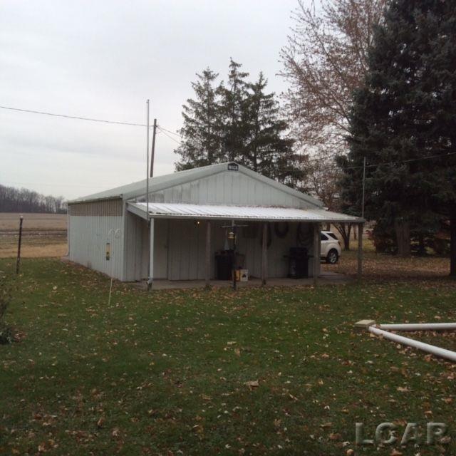 1725-1745 East Carleton Road Adrian, MI 49221 - Photo 6 of 18 31309346-5.JPG