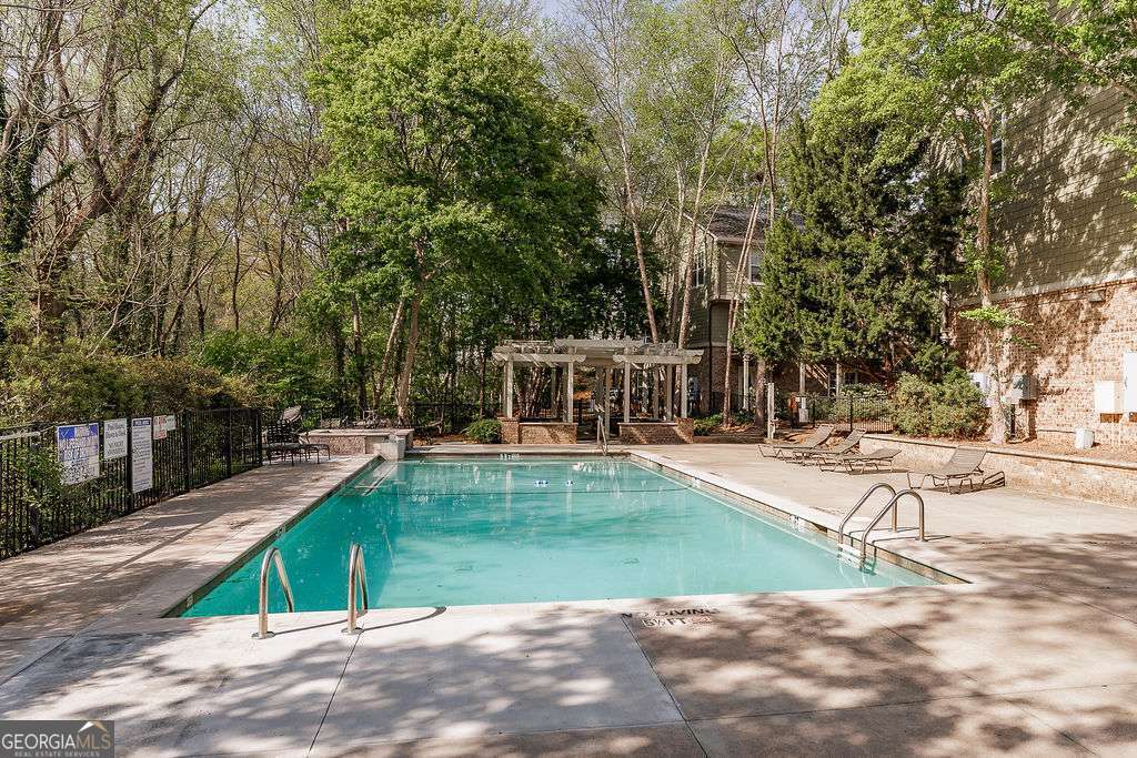 660 South Barnett Shoals Road, Unit 212 Athens, GA 30605 - Photo 37 of 38 Gallery Image 37