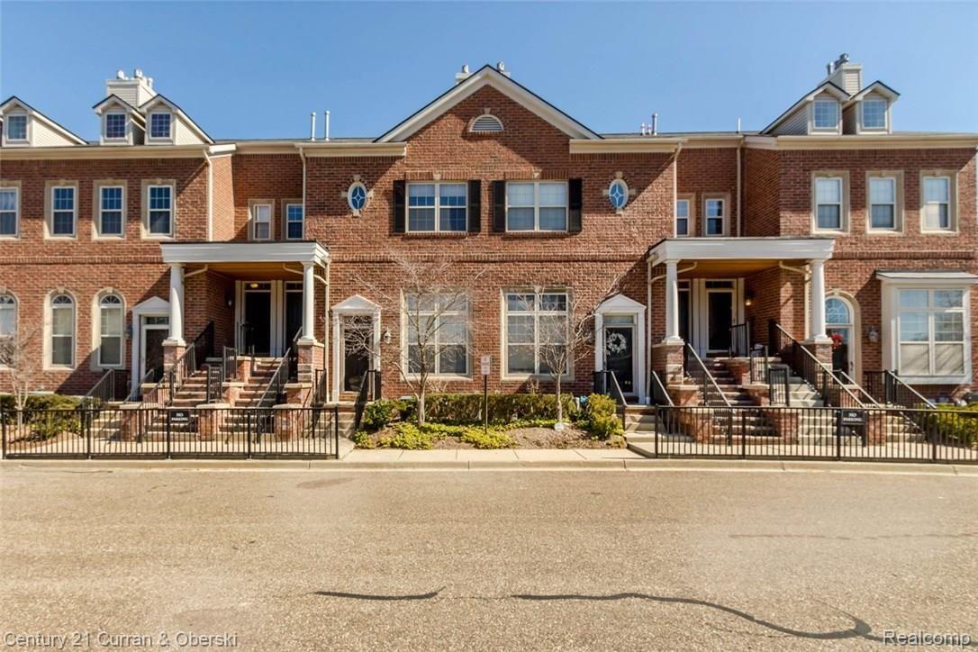 16804 Farmington Road Livonia, MI 48154 - Photo 1 of 29 01.jpg
