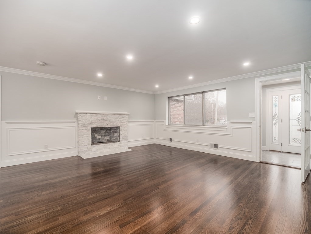 45 McAdams Road Framingham, MA 01701 - Photo 4 of 42 Gallery Image 4