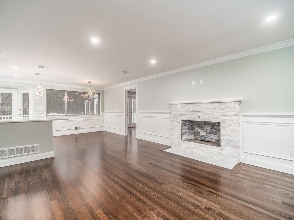 45 McAdams Road Framingham, MA 01701 - Photo 6 of 42 Gallery Image 6