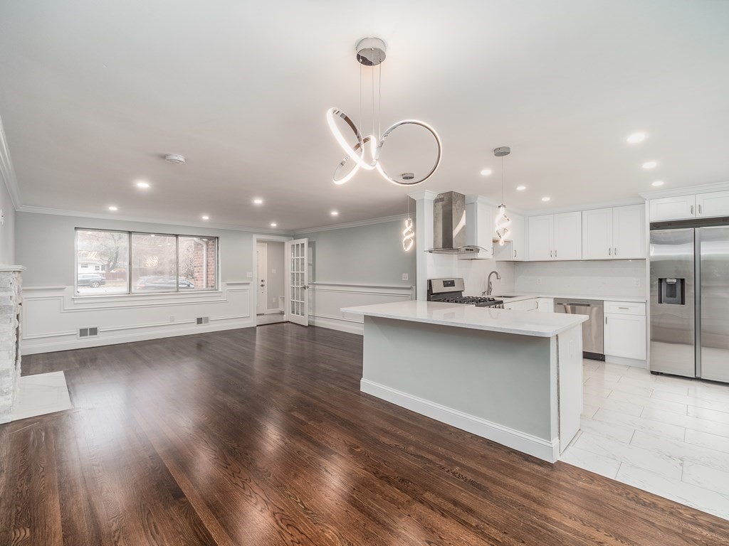 45 McAdams Road Framingham, MA 01701 - Photo 7 of 42 Gallery Image 7