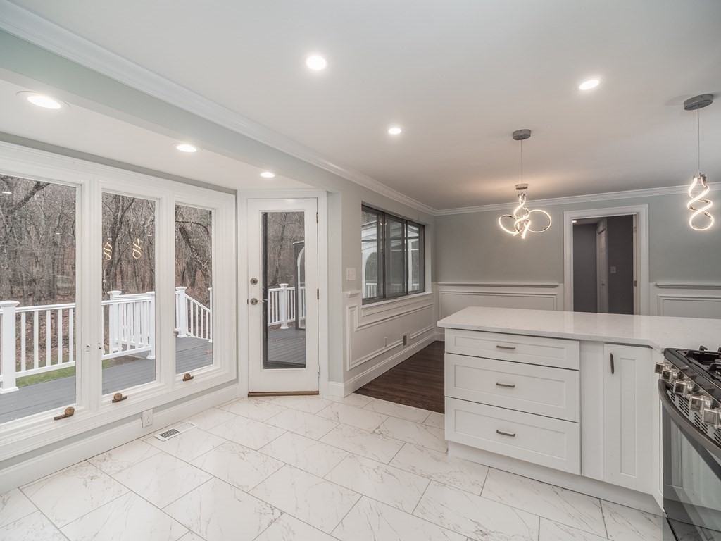 45 McAdams Road Framingham, MA 01701 - Photo 10 of 42 Gallery Image 10