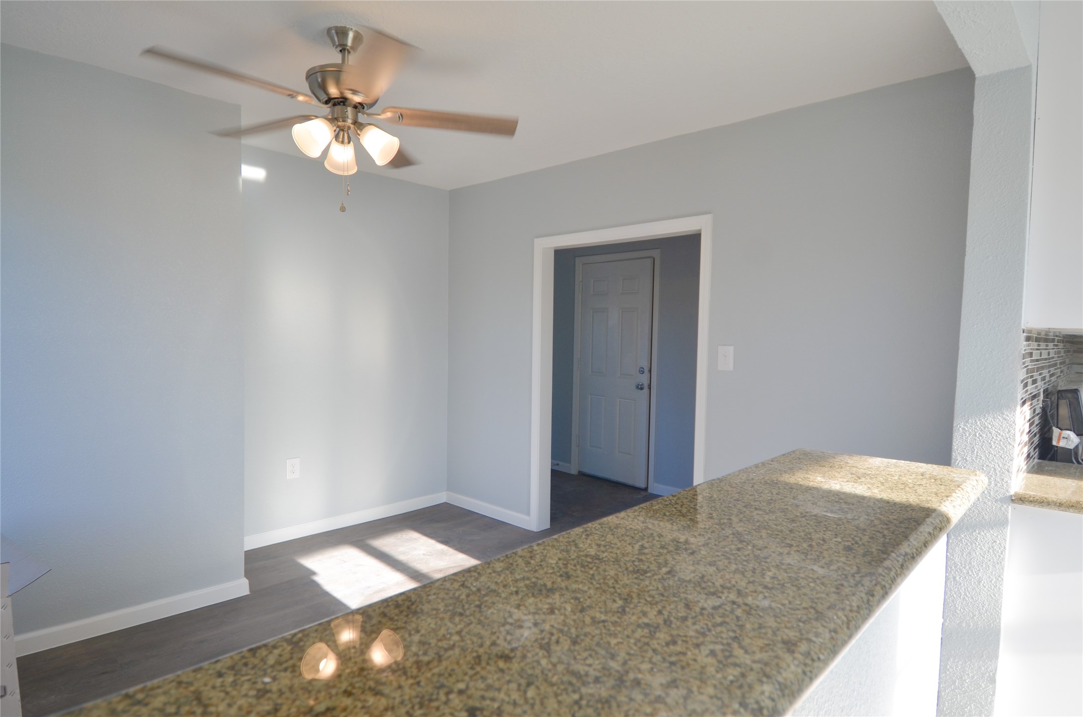 103 Cosmos Street, Unit 3 Houston, TX 77009 - Photo 3 of 7