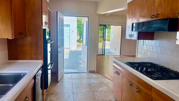 $6,700 | 4585 Belita Lane, La Canada Flintridge, CA 91011