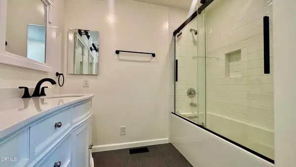 $6,700 | 4585 Belita Lane, La Canada Flintridge, CA 91011