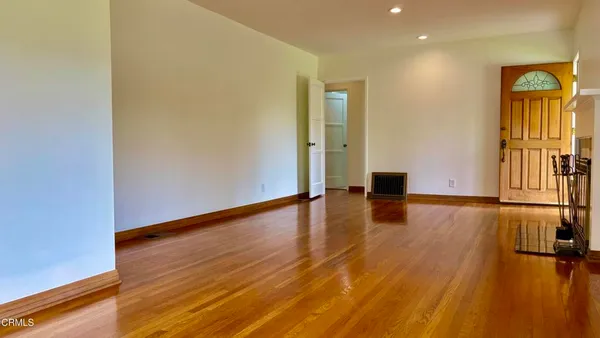 $6,700 | 4585 Belita Lane, La Canada Flintridge, CA 91011