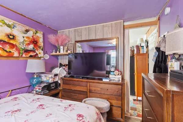 $129,900 | 6 Henry Road, Wales, MA 01081