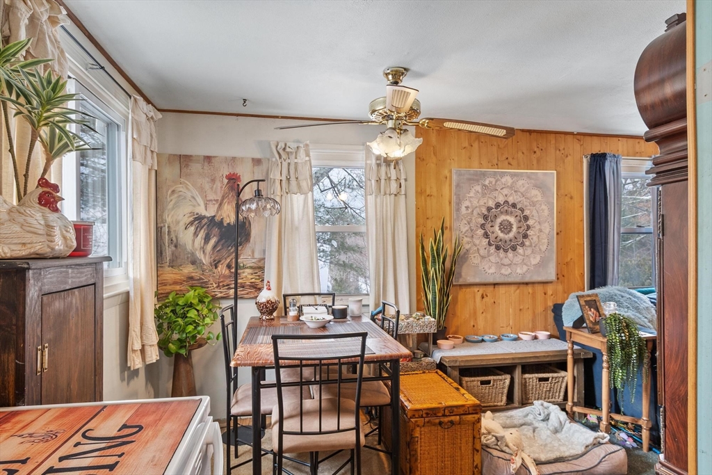 6 Henry Road Wales, MA 01081 - Photo 9 of 18