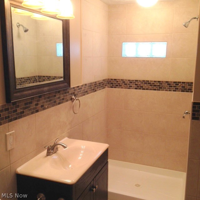 5311 Fairtree Road Bedford Heights, OH 44146 - Photo 7 of 11