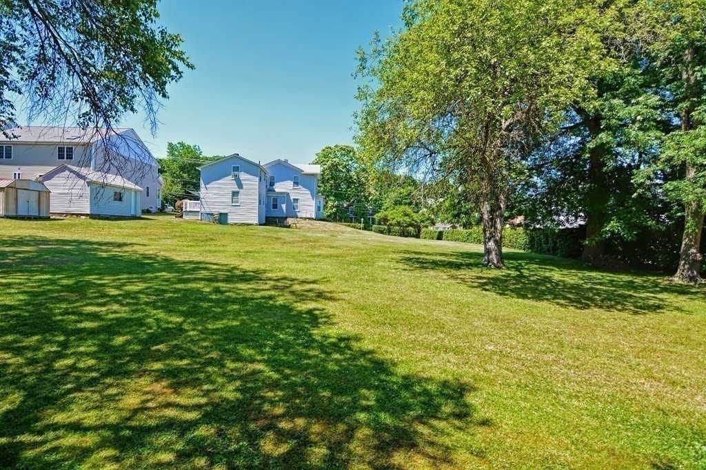 27 A Whipple Street Worcester, MA 01607 - Photo 2 of 15 Gallery Image 2