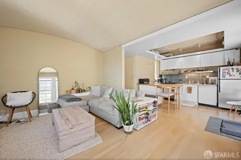 $2,995,000 | 1401-03 Shrader Street, San Francisco, CA 94117
