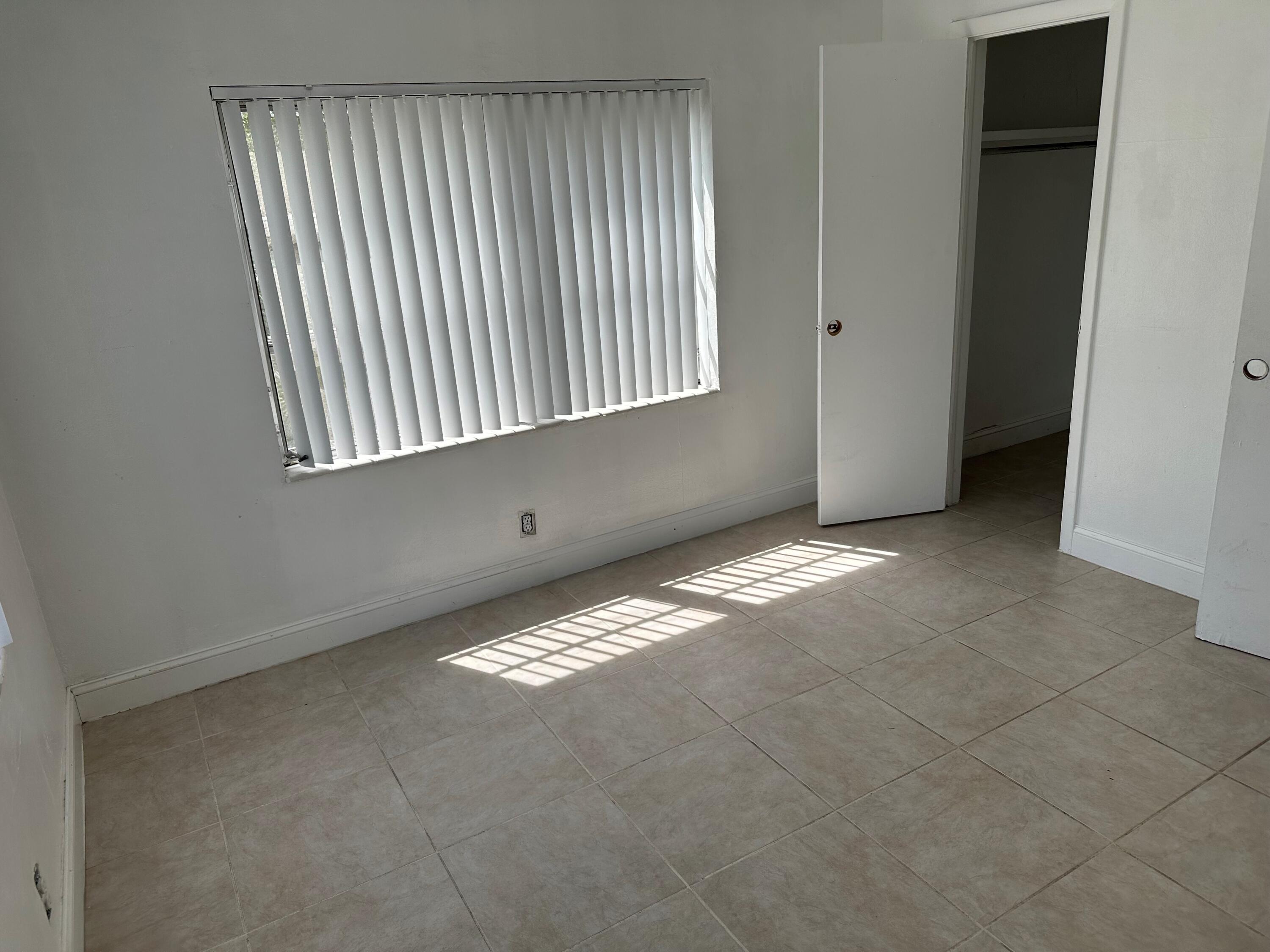 330 Northwest 20th Street, Unit 210 Boca Raton, FL 33431 - Photo 4 of 6 Bedroom