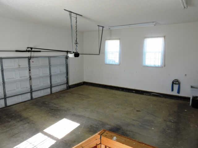 1406 Mud Creek Road Morrison, TN 37357 - Photo 12 of 20 a view of a room with rack on the wall