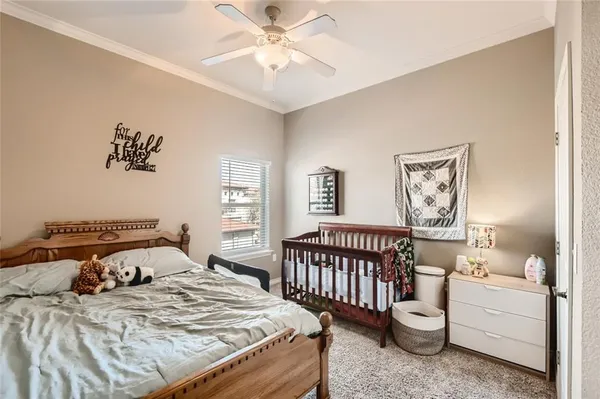 $2,000 | 300 San Gabriel Village Boulevard, Unit 424, Georgetown, TX 78626