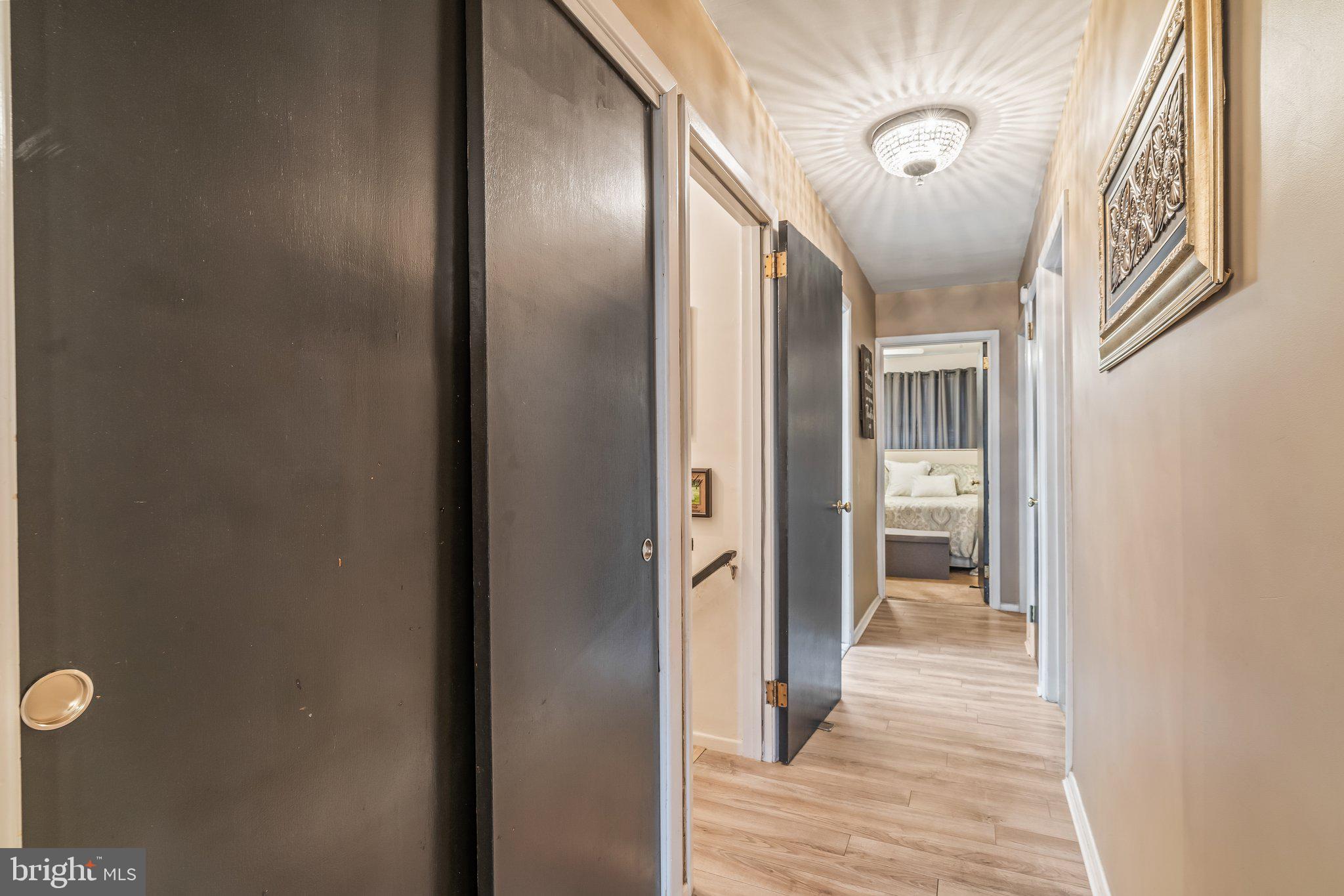 8925 Calvert Street Philadelphia, PA 19152 - Photo 14 of 27