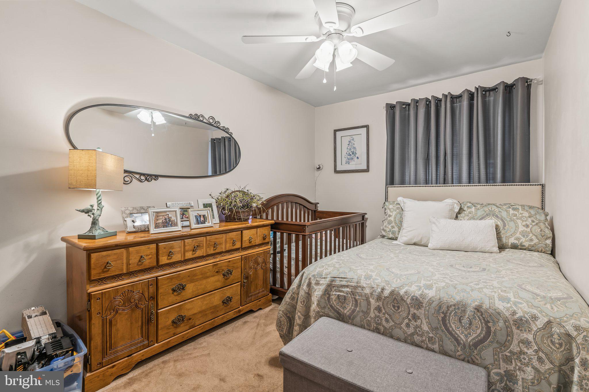 8925 Calvert Street Philadelphia, PA 19152 - Photo 17 of 27