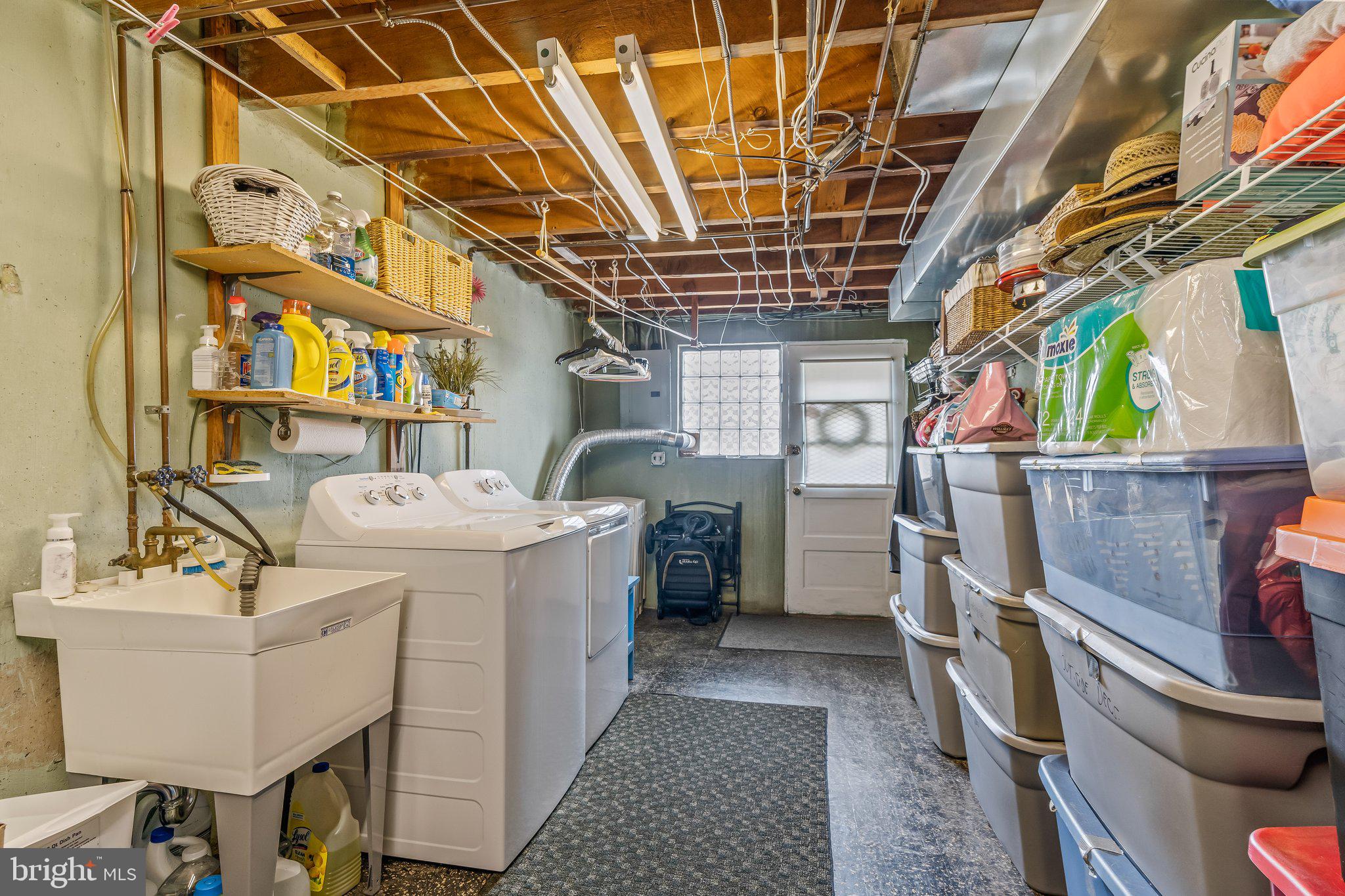 8925 Calvert Street Philadelphia, PA 19152 - Photo 23 of 27